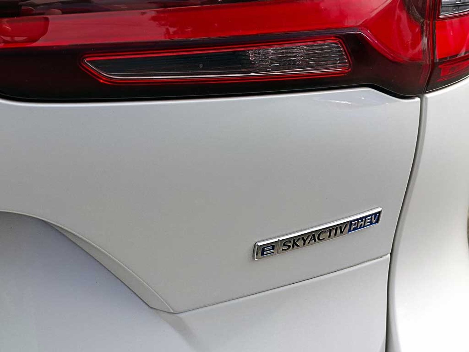MAZDA CX-60 2.5 SIGNATURE AT 4X4 HIBRIDO 2024 - Imagen 9 de 20