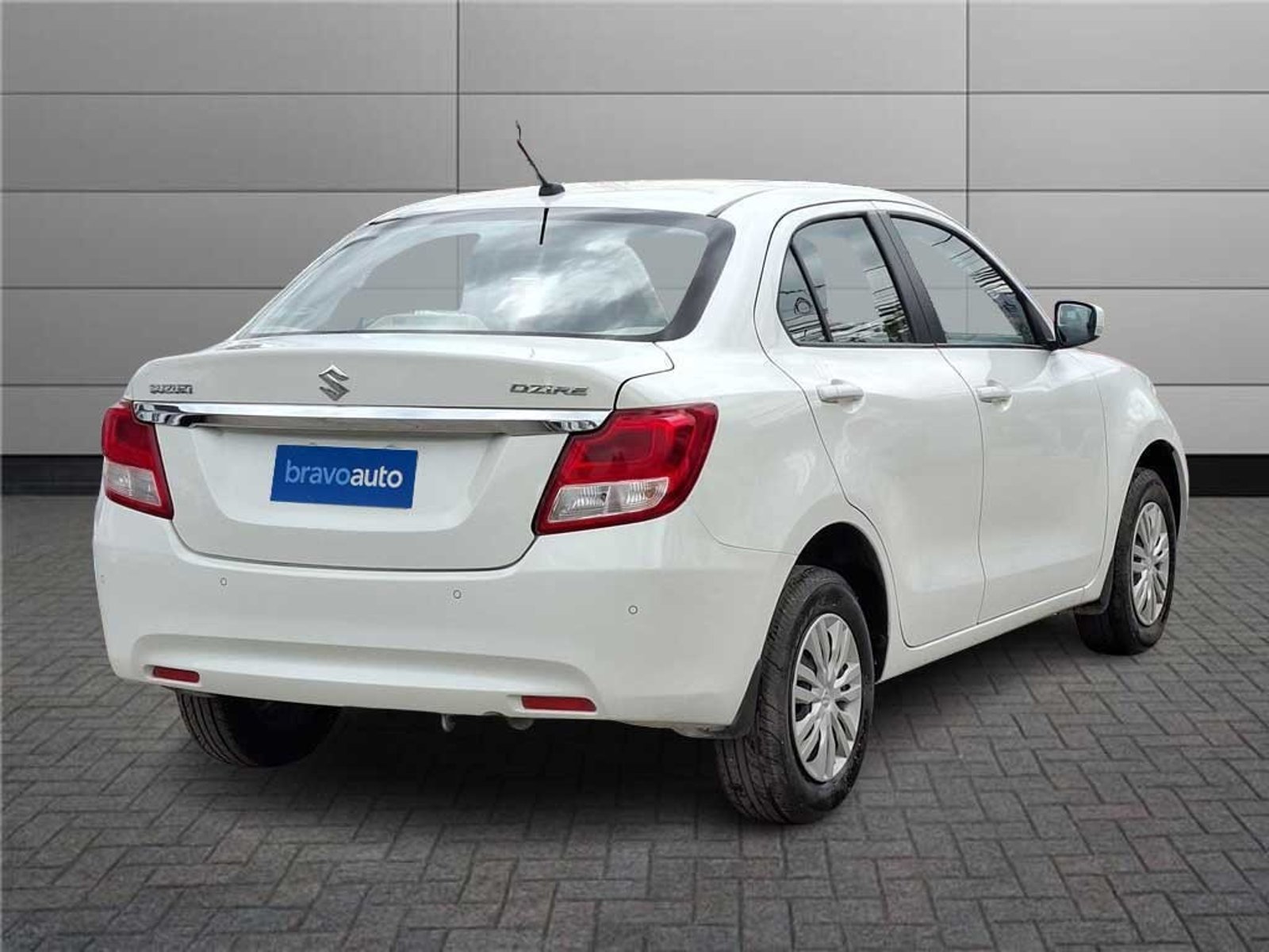 Suzuki DZIRE 1.2 GL MT 2024 - Foto 4 de 19