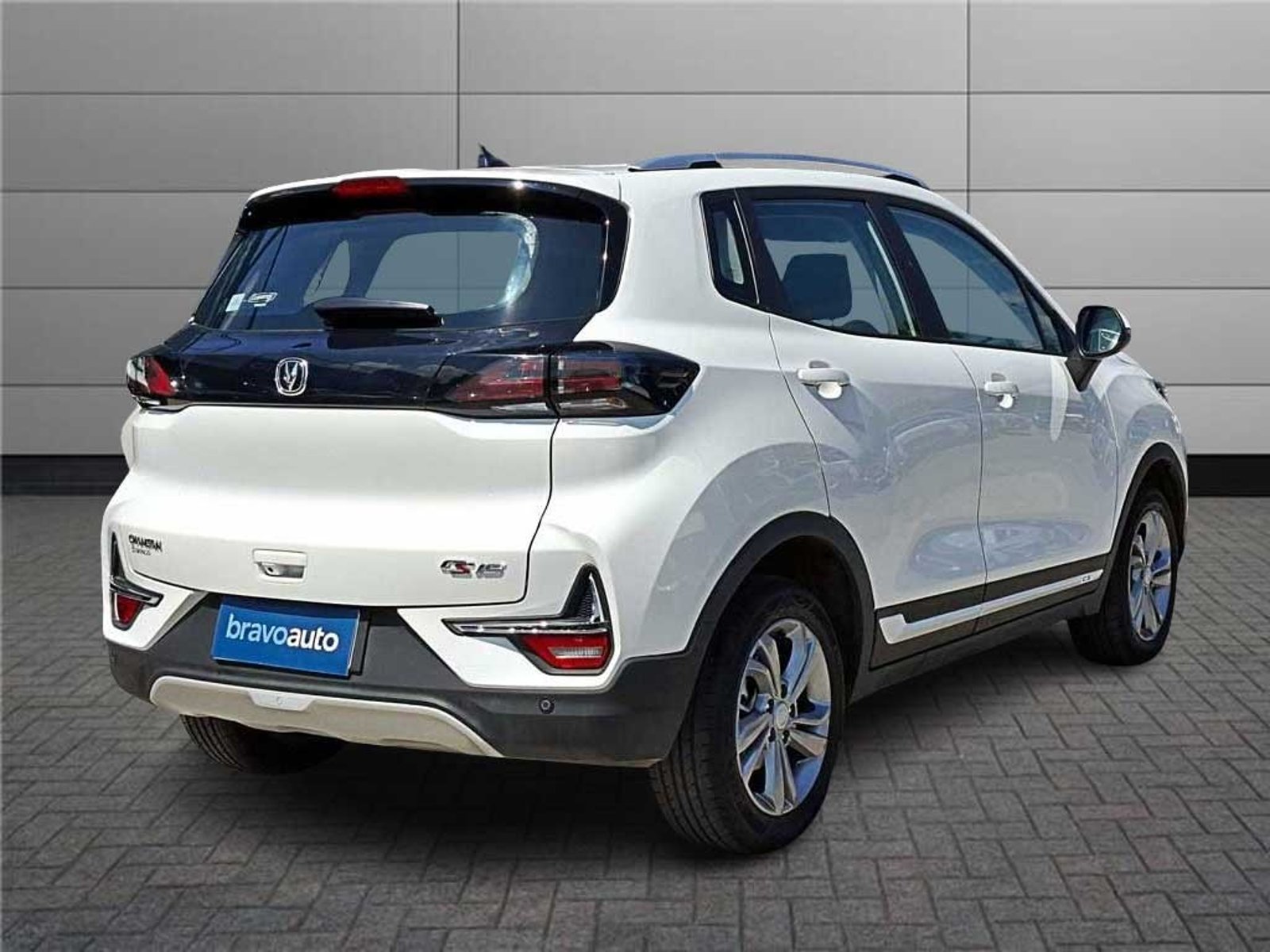 Changan NEW CS15 1.5 LUXURY MT 2023 - Foto 4 de 20