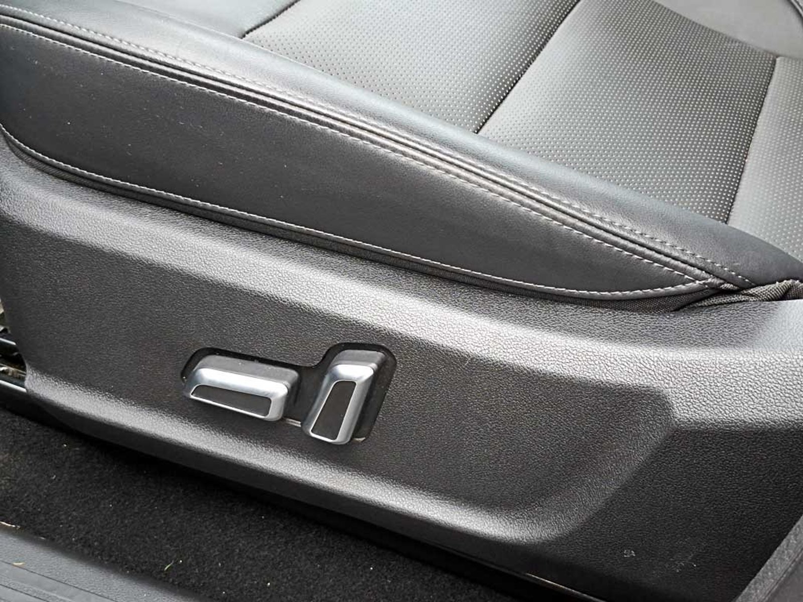 GREAT WALL POER POER PLUS AT 2.0 TD 4X4 DELUXE F2 2026 - Imagen 12 de 20