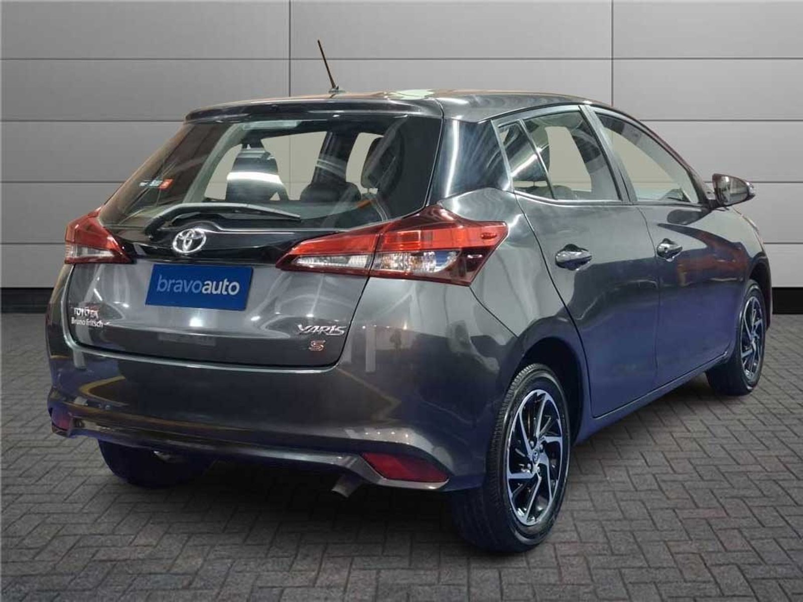 Toyota YARIS 1.5 SPORT MT 2021 - Foto 4 de 19