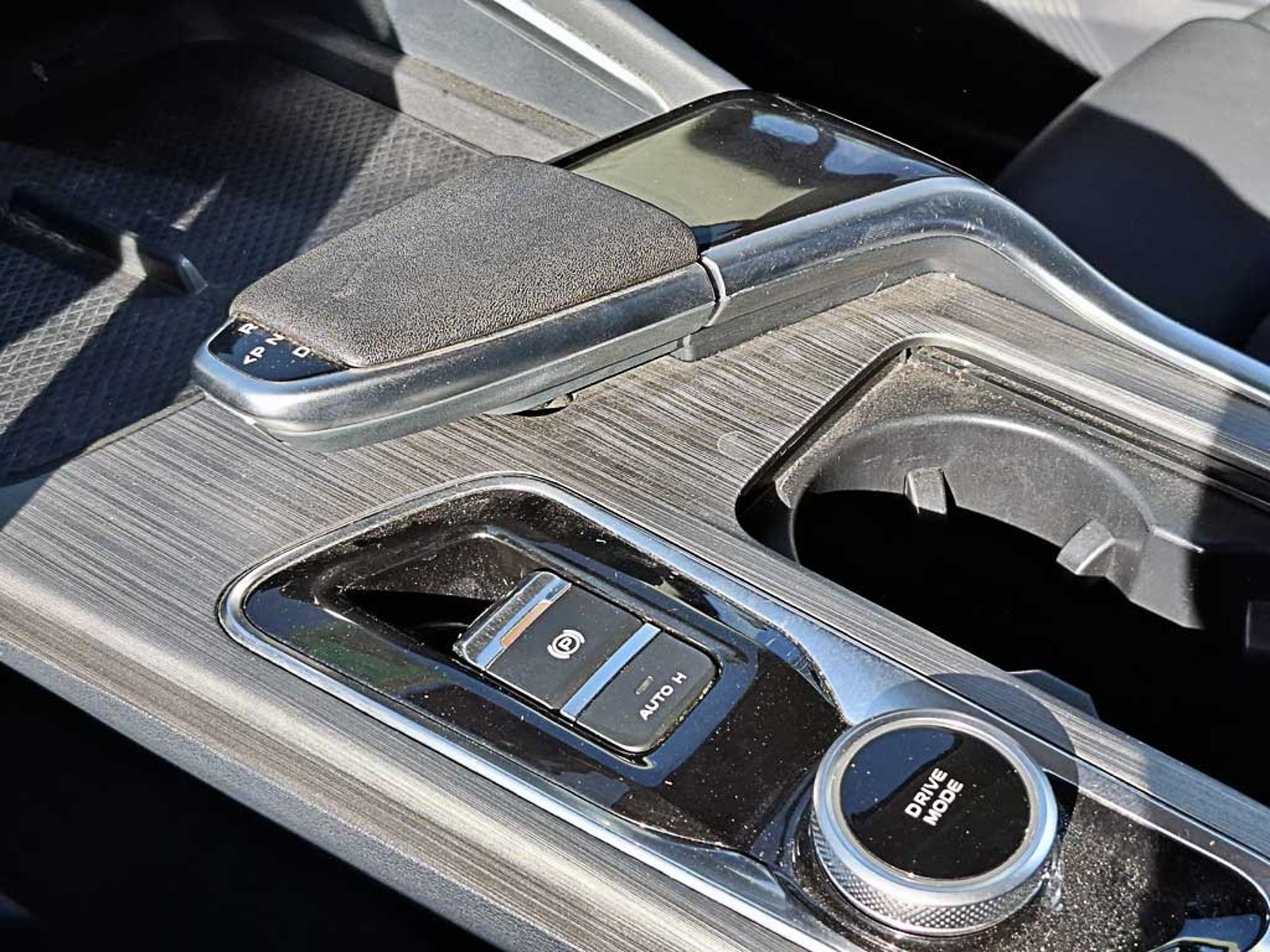 Changan UNI-T 1.5  4X2 AT 5P 2024 - Imagen 20 de 20
