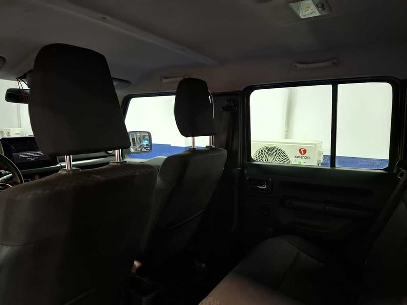Suzuki JIMNY 1.5 GLX MT 4X4 2024 - Imagen 15 de 20
