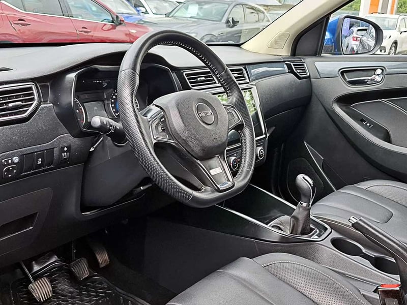 DFSK SUV 580 1.8 COMFORT MT 2025 - Imagen 13 de 20