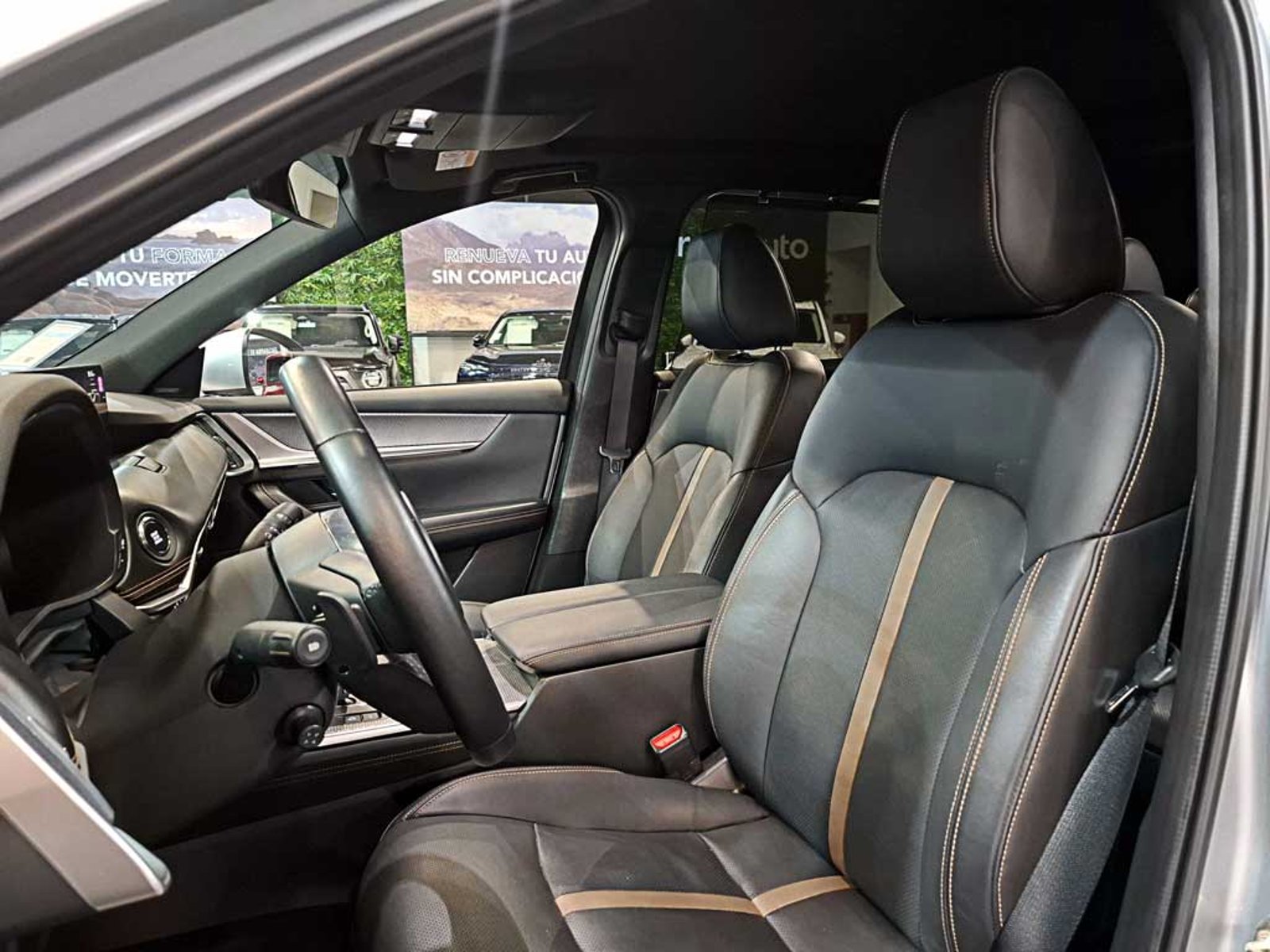 Mazda CX-90 3.3 SIGNATURE AT 4X4 HIBRIDO 2025 - Imagen 14 de 20
