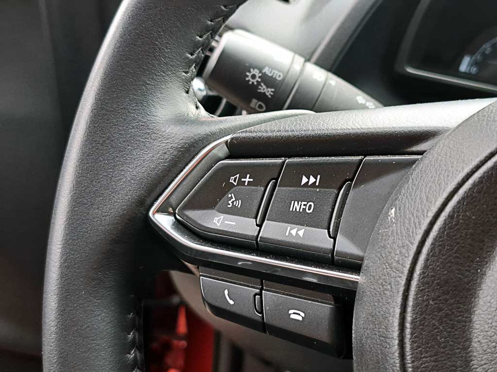 Mazda CX-3 2.0 CORE AT 2024 - Imagen 17 de 20