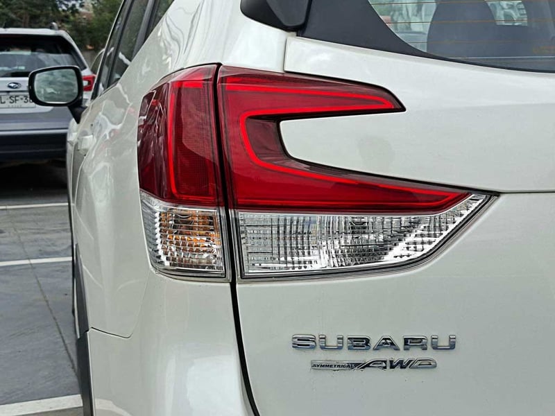 Subaru FORESTER 2.0I X AWD AT 5P 2024 - Imagen 8 de 20