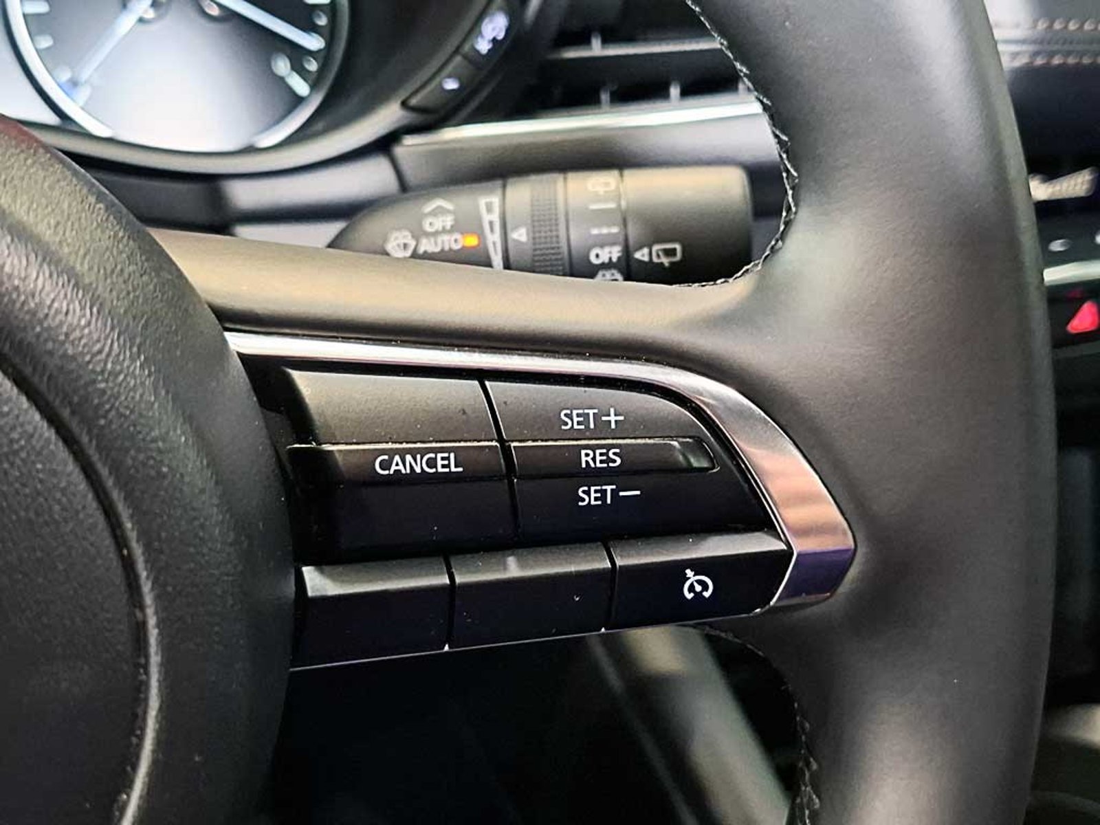 MAZDA 3 SPORT (IN) 2.0 SPORT CORE MT 2025 - Imagen 17 de 20
