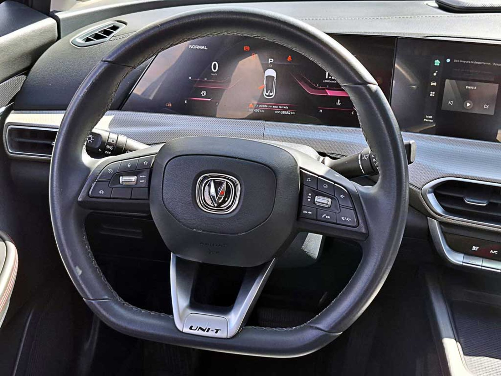 Changan UNI-T 1.5 LUXURY AT 2024 - Imagen 10 de 19