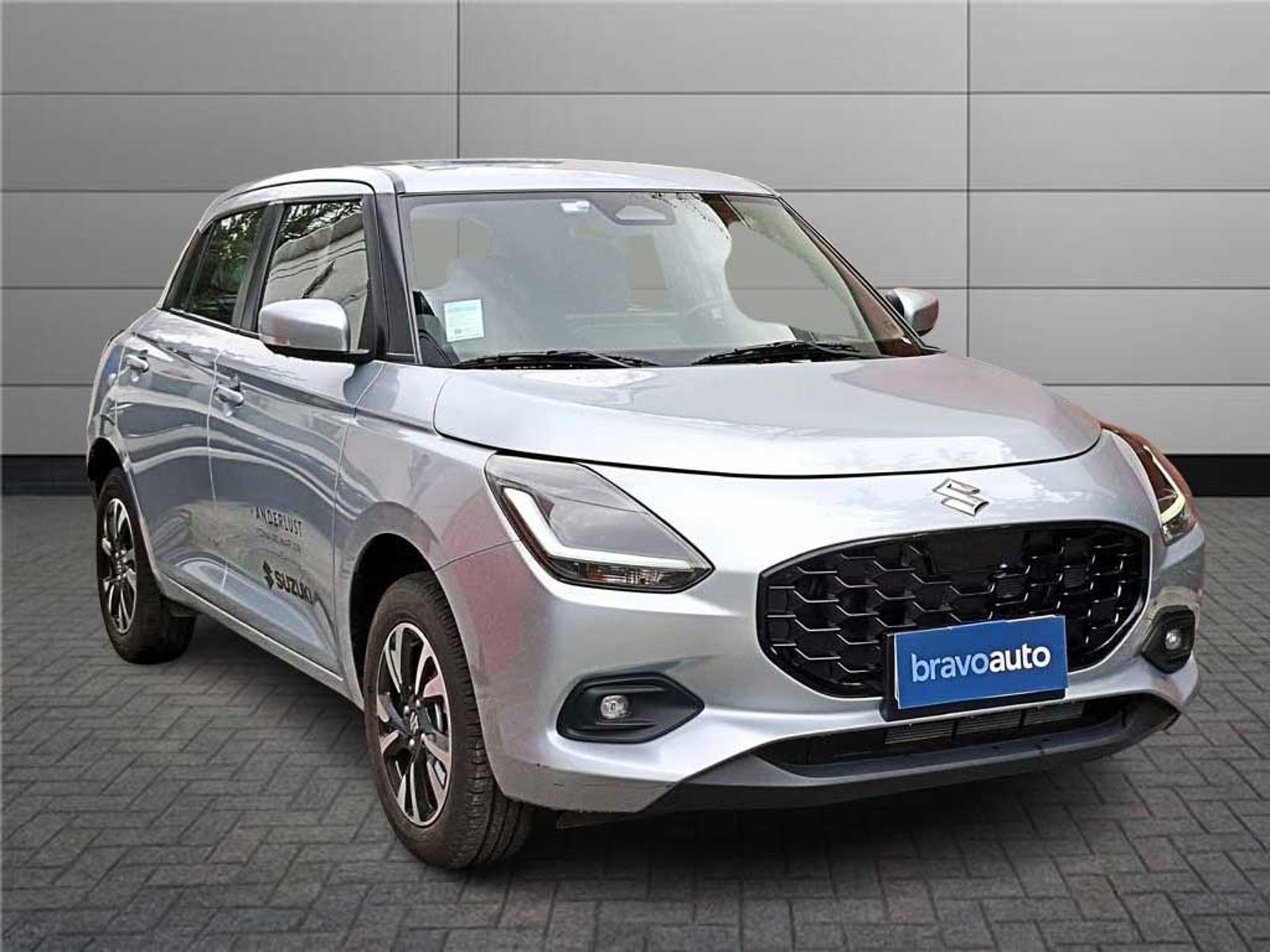 Suzuki SWIFT 1.2 GLX AT HIBRIDO 2025 - Foto 5 de 20