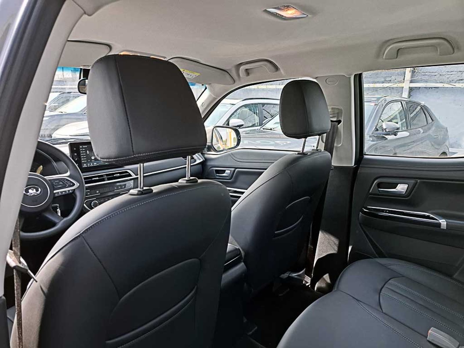 GREAT WALL WINGLE 7 2.4 DELUXE G 4X4 F2 2026 - Imagen 15 de 20