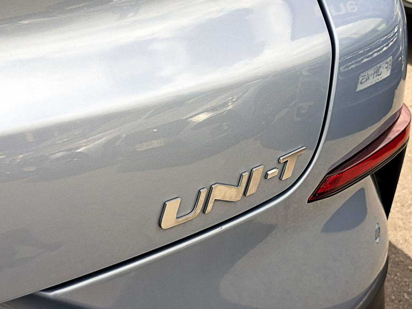 Changan UNI-T 1.5 LUXURY AT 2024 - Imagen 9 de 20