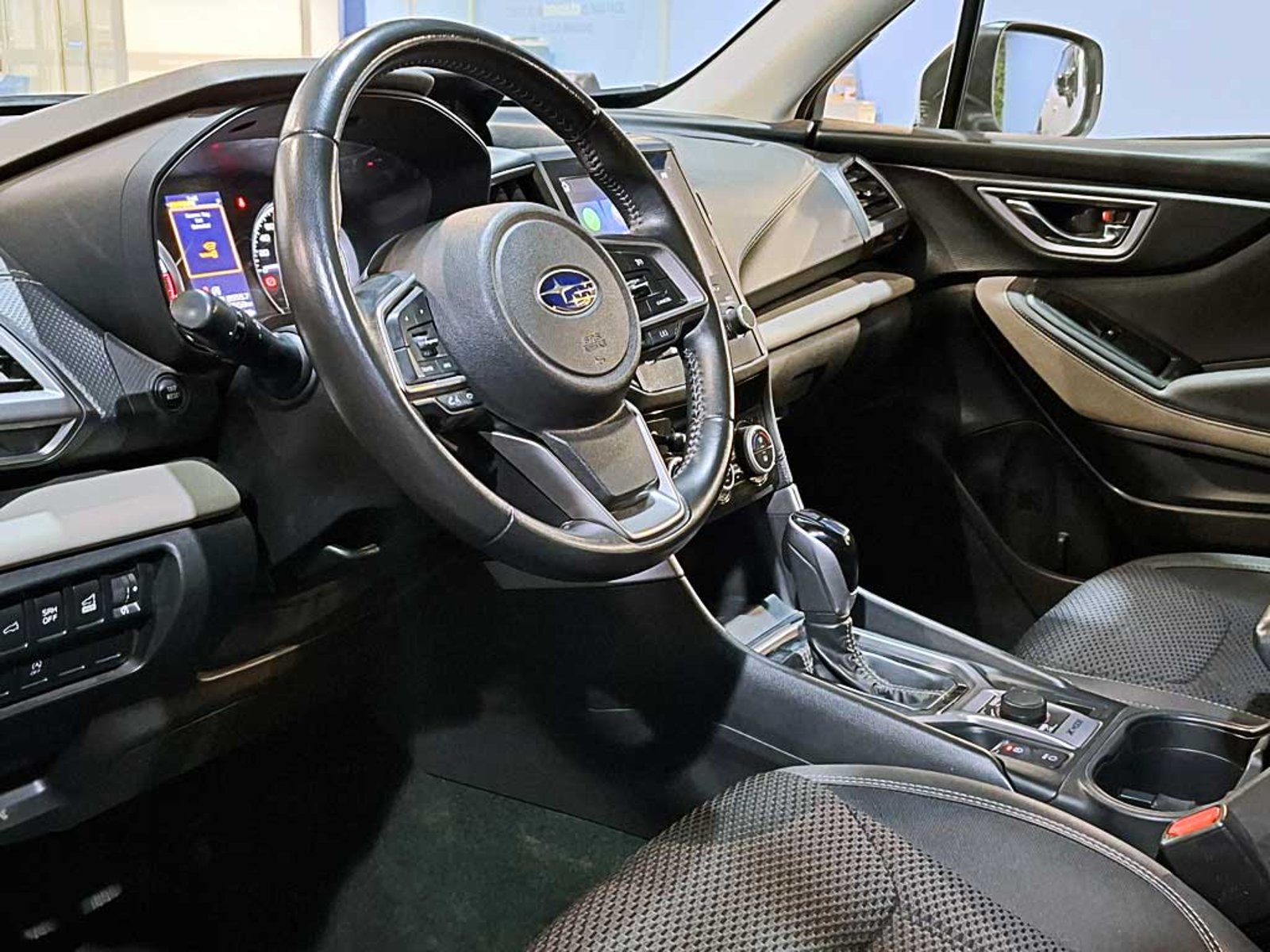 Subaru FORESTER 2.0 X AT 4X4 2024 - Imagen 11 de 20