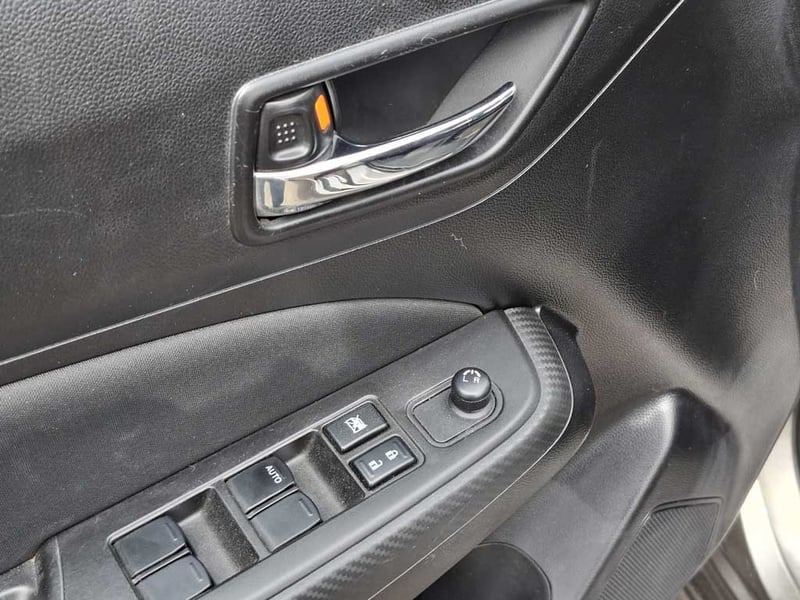 Suzuki SWIFT 1.2 GL MT 2024 - Imagen 13 de 19