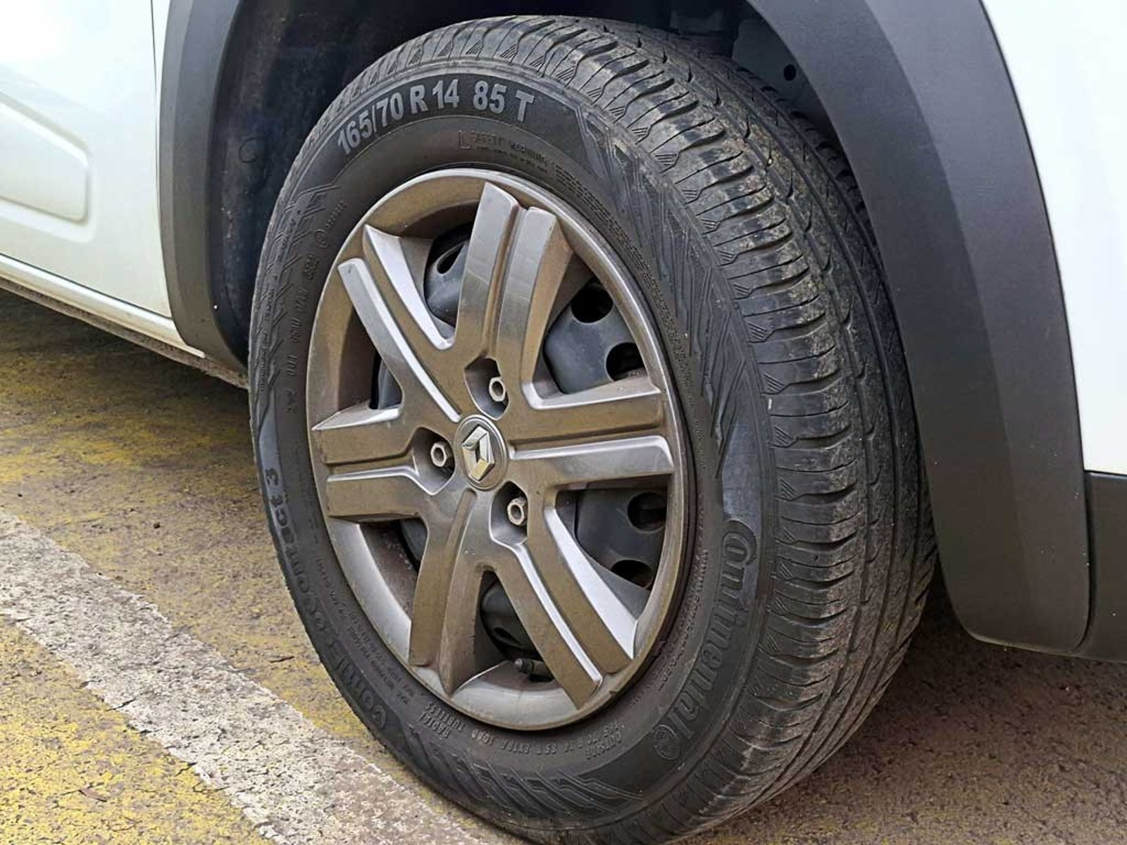 Renault KWID 1.0 HB ZEN MT 2024 - Imagen 8 de 19