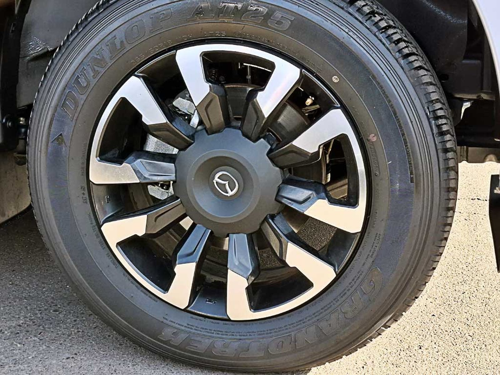 MAZDA BT-50 (IN) 3.0 DC HIGH PLUS AT 4X4 DIESEL 2025 - Imagen 8 de 20