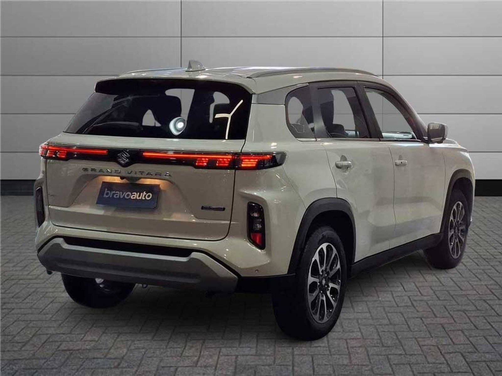 Suzuki GRAND VITARA 1.5 GLX AT 4X2 HIBRIDO 2026 - Foto 4 de 20