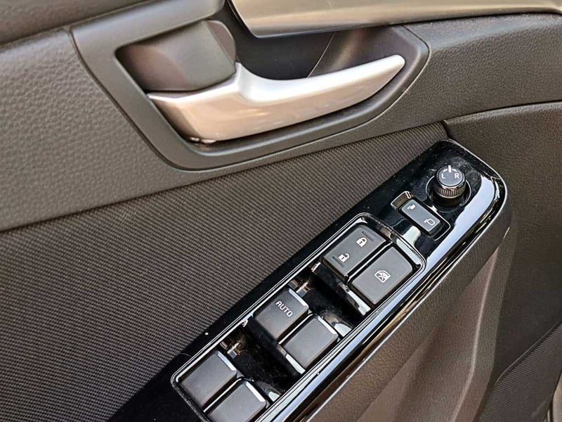 Mazda BT-50 3.0 DC HIGH AT 4X4 DIESEL 2025 - Imagen 14 de 20