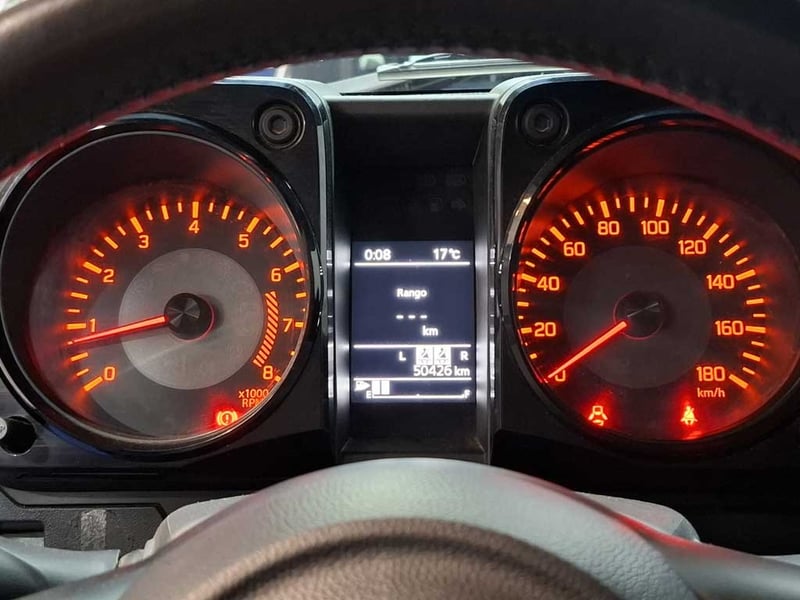 Suzuki JIMNY 1.5 GLX MT 4X4 2024 - Imagen 10 de 20