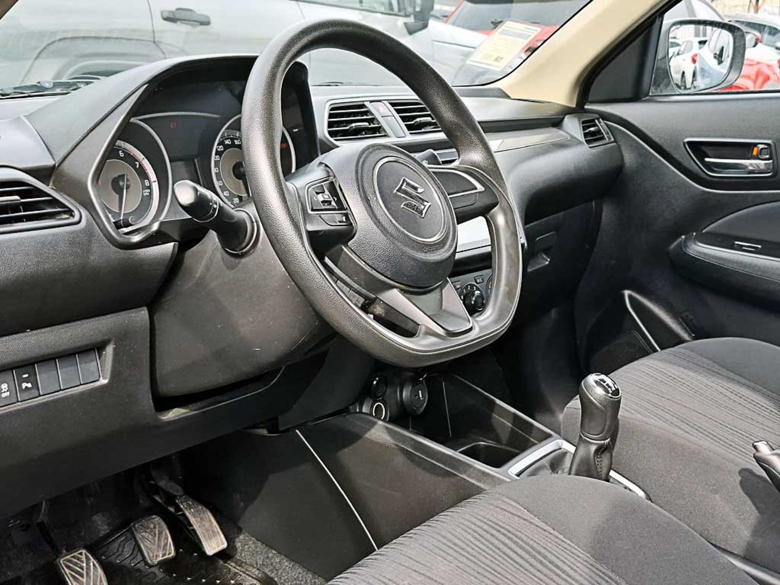 SUZUKI DZIRE (IN) 1.2 GL MT 2024 - Imagen 10 de 20
