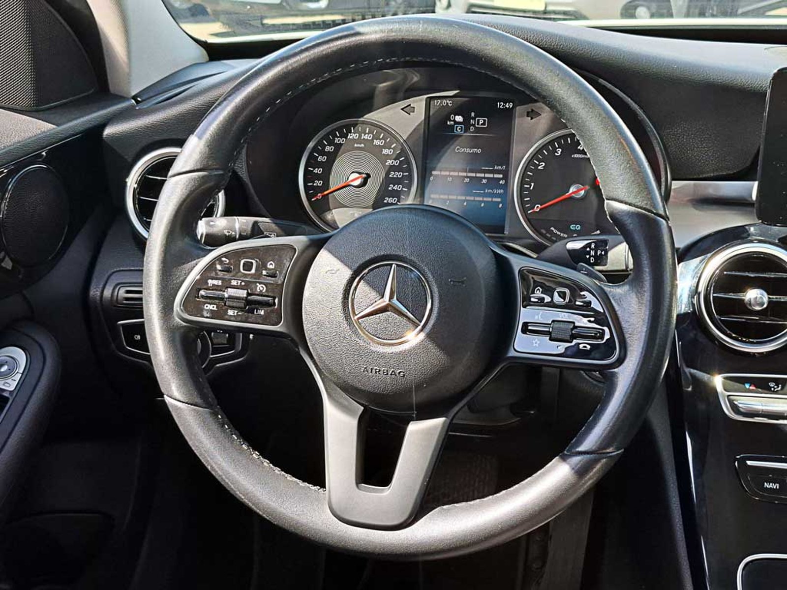 Mercedes-Benz C 300 C 300E 2.0 AT 2021 - Imagen 15 de 20