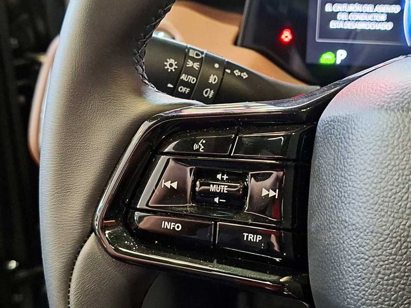 Suzuki VITARA E-VITARA GLX 4WD 2026 - Imagen 14 de 20