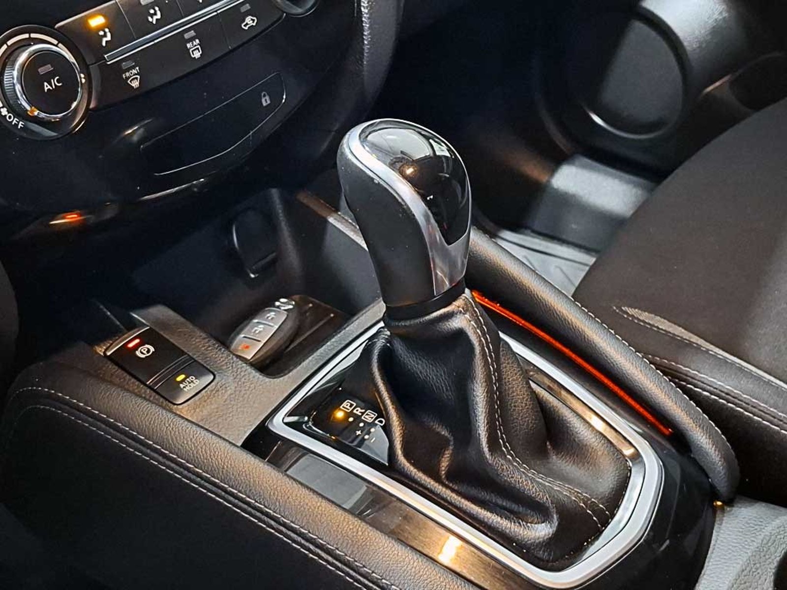NISSAN QASHQAI 2.0 ADVANCE CVT AT 2019 - Imagen 20 de 20