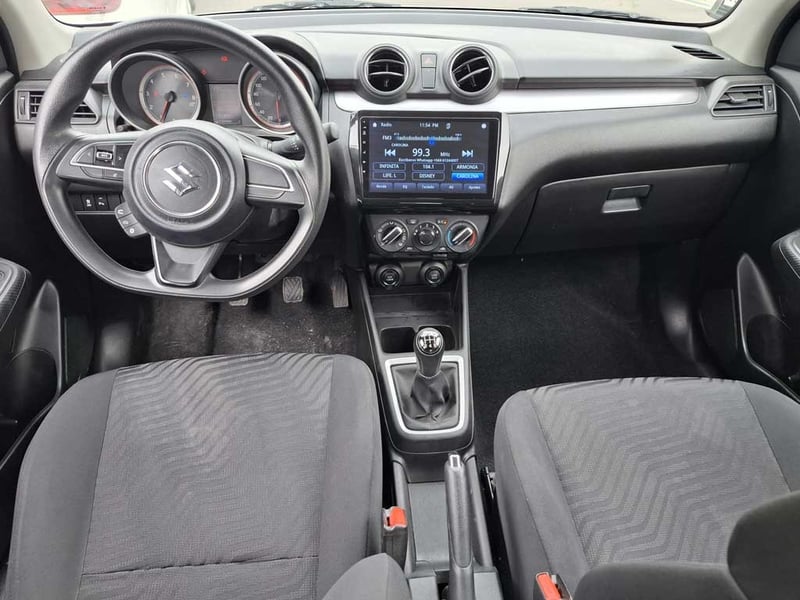 Suzuki SWIFT 1.2 GL MT 2024 - Imagen 11 de 19