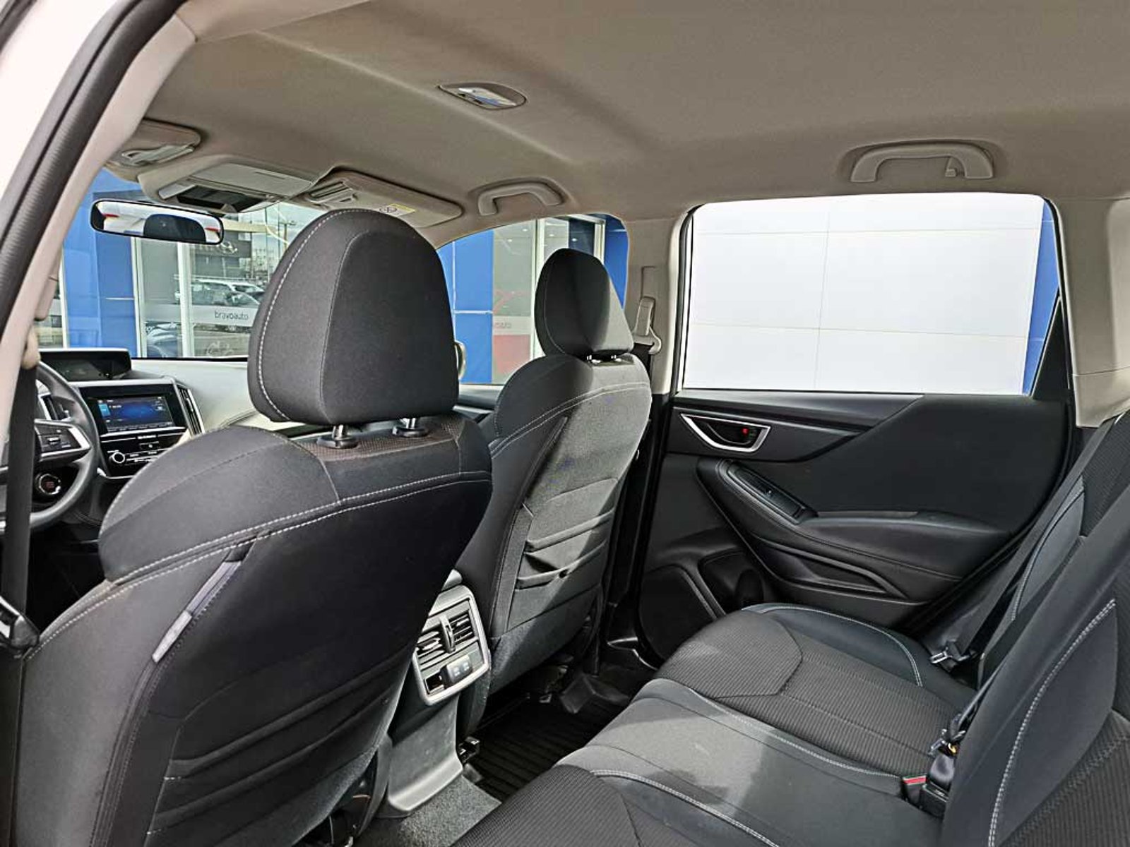 Subaru FORESTER 2.0 X AT 4X4 2024 - Imagen 17 de 20