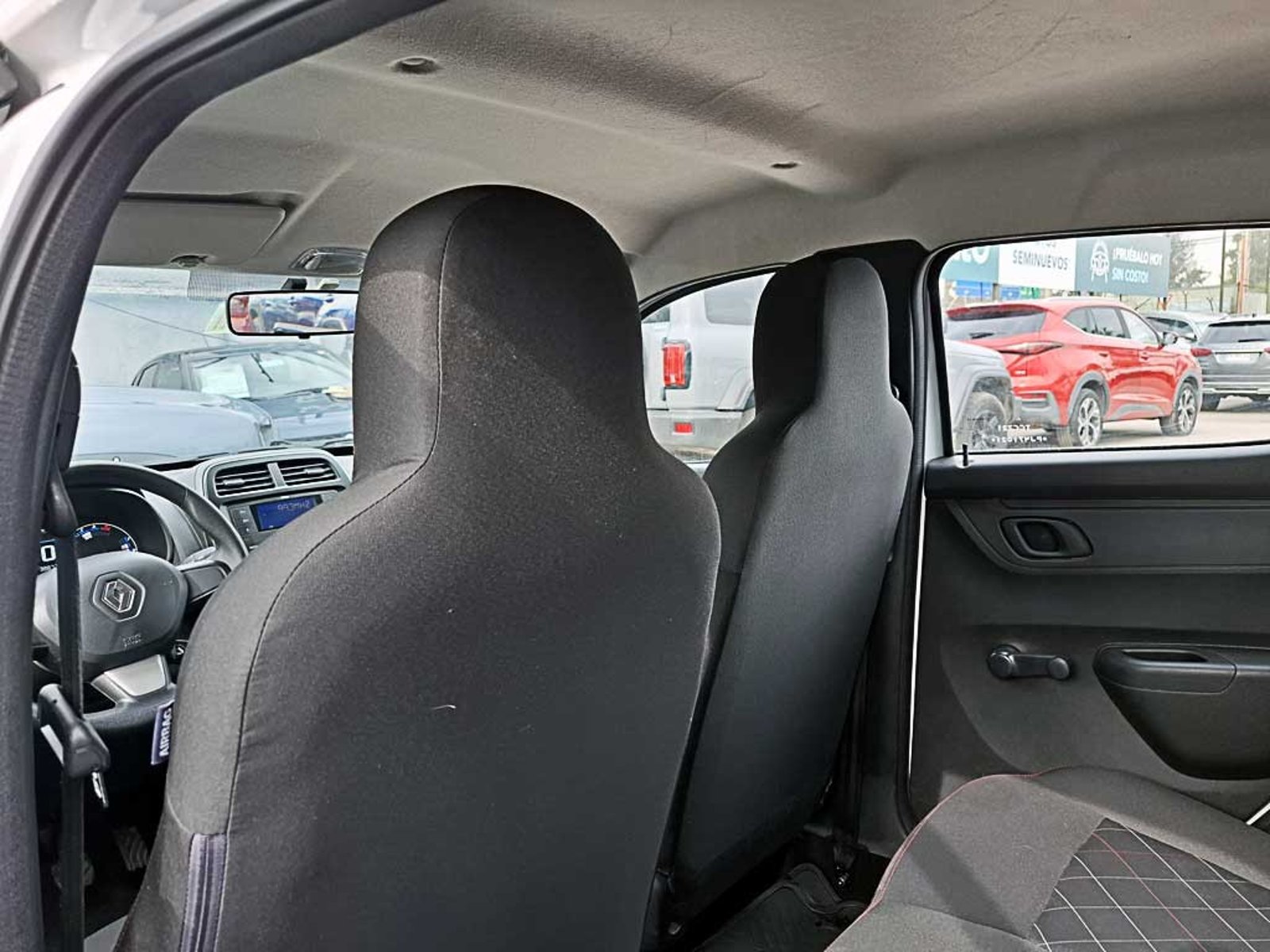 RENAULT KWID (IN) 1.0 HB INTENS MT 2024 - Imagen 11 de 17