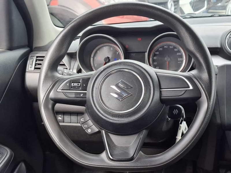 Suzuki SWIFT 1.2 GL MT 2024 - Imagen 9 de 19