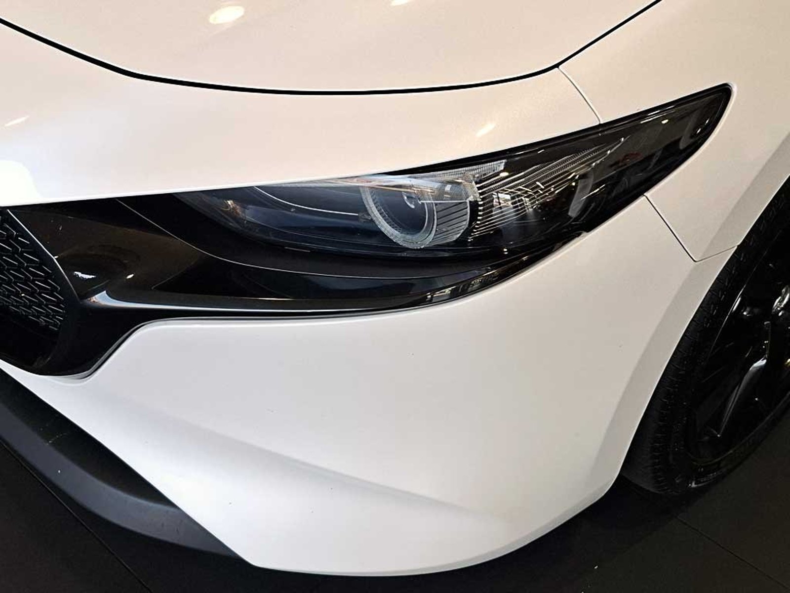 Mazda 3 SPORT 2.0 SPORT CORE MT 2025 - Imagen 7 de 20