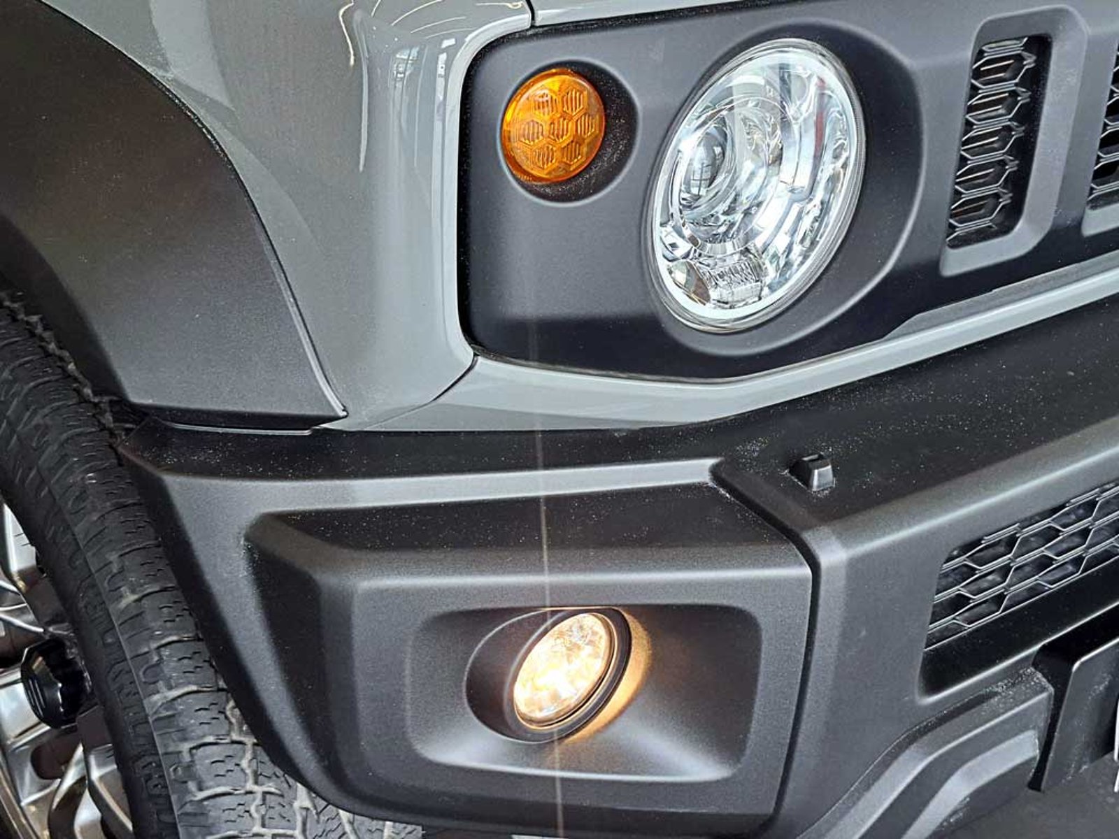 Suzuki JIMNY 1.5 GLX AT 4X4 2024 - Imagen 7 de 20