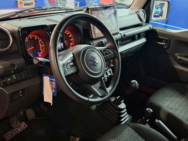 Suzuki JIMNY 1.5 GLX MT 4X4 2024 - Imagen 10 de 20
