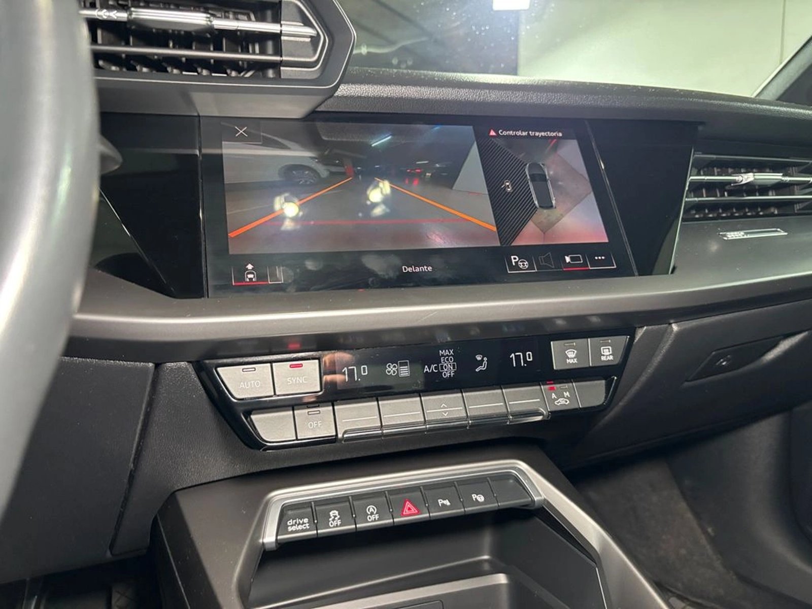 Audi A3 Sportback 35 TFSI Sport 2023 - Imagen 17 de 20