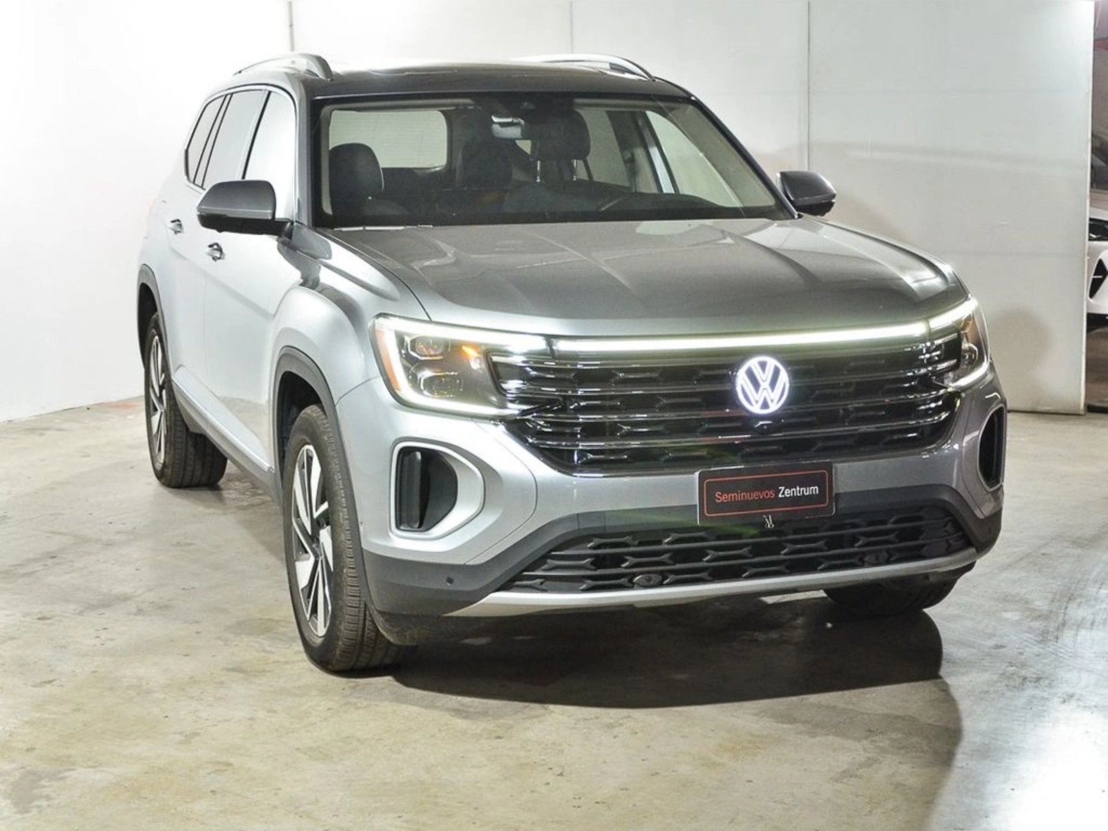 VOLKSWAGEN ATLAS 2.0 TSI AT Limited 4Motion 2026 - Foto 3 de 13