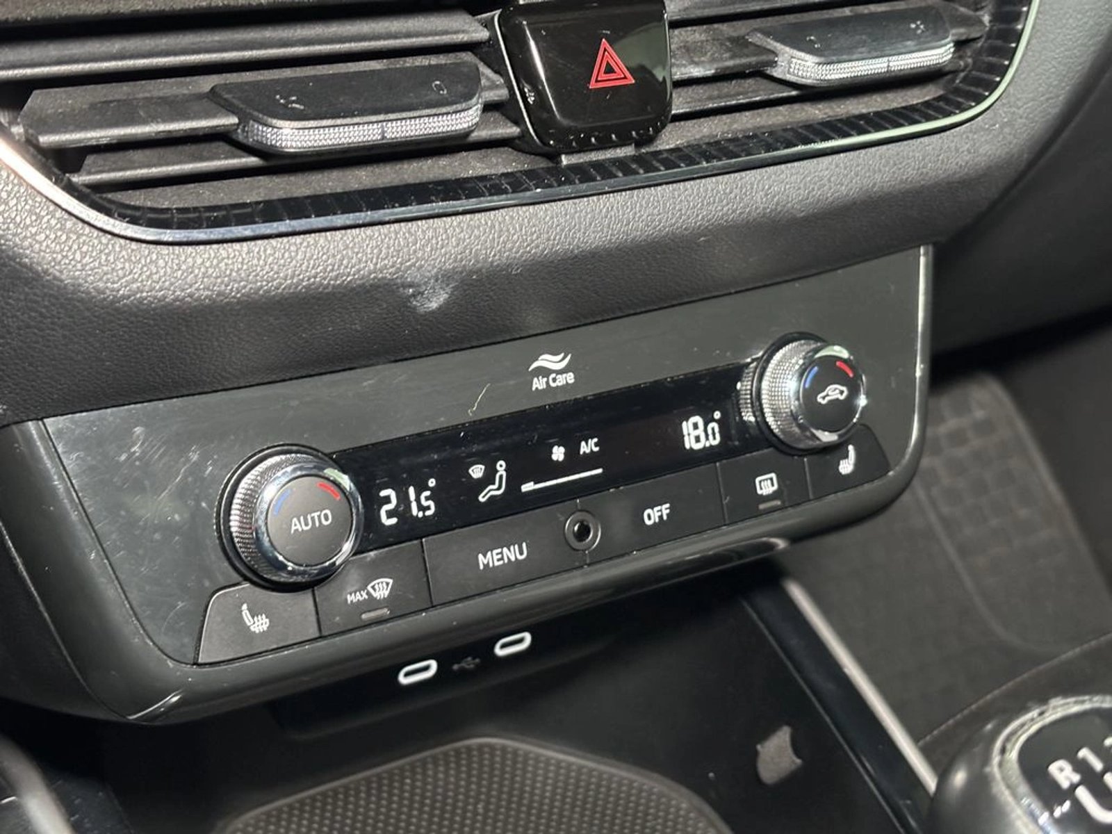 Skoda FABIA 1.0  TSI MT - Style 2024 - Imagen 16 de 20