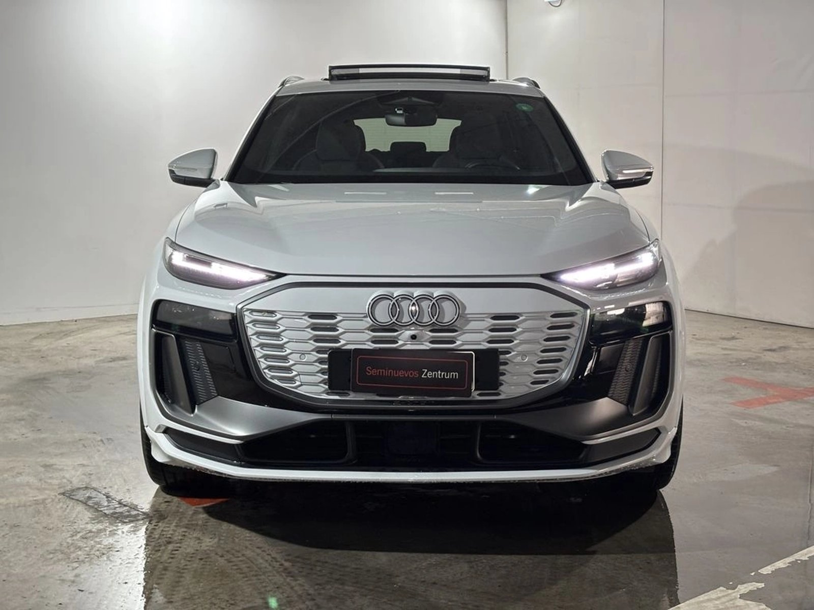 Audi Q6 e-tron 50 Sport 2026 - Foto 2 de 20
