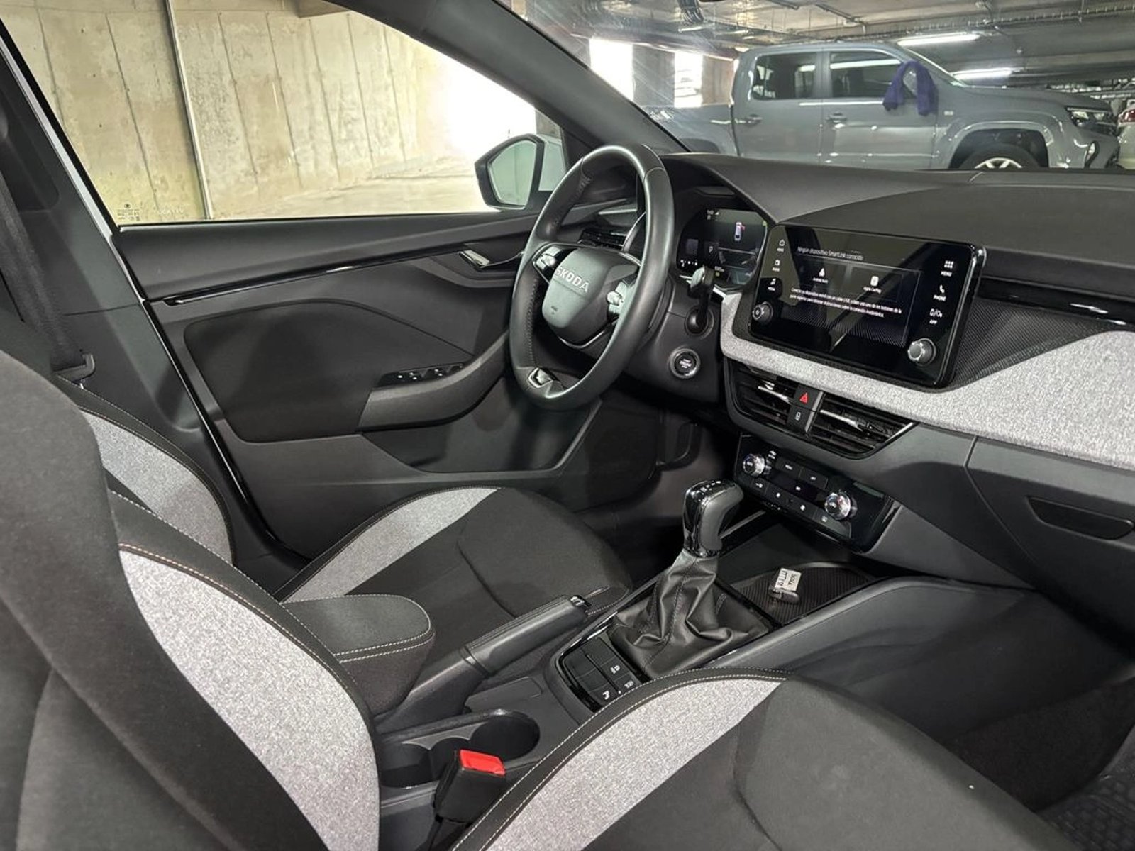 Skoda SCALA 1.5 TSI AT - Design 2025 - Foto 5 de 16