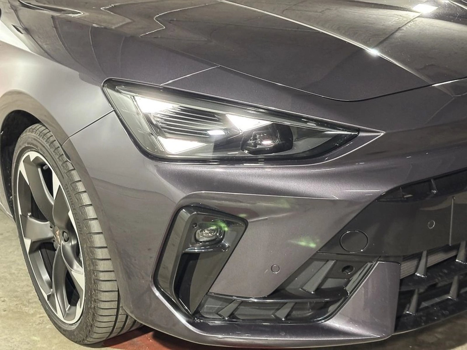 SEAT LEON 1.5 TSI mHEV AT 2025 - Foto 4 de 14