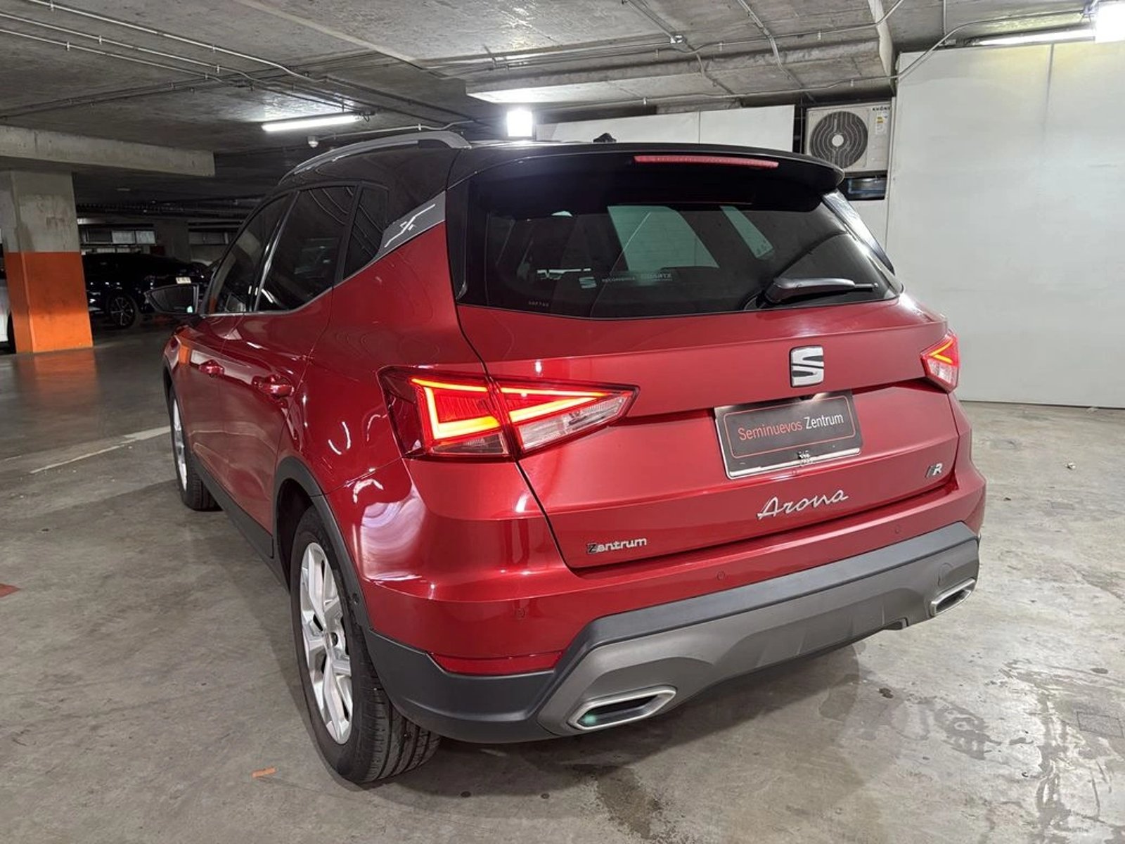 SEAT ARONA 1.6 STYLE AT 2023 - Foto 4 de 16