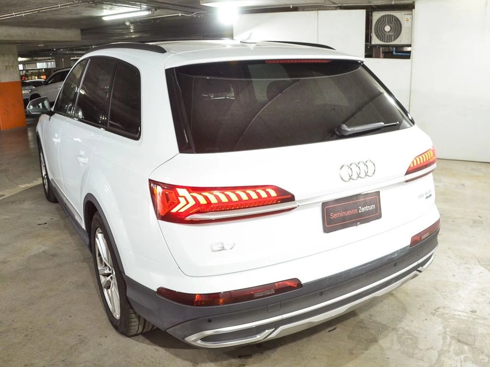 AUDI Q7 55 TFSI 4X4 3.0 AUT 2024 - Imagen 7 de 16