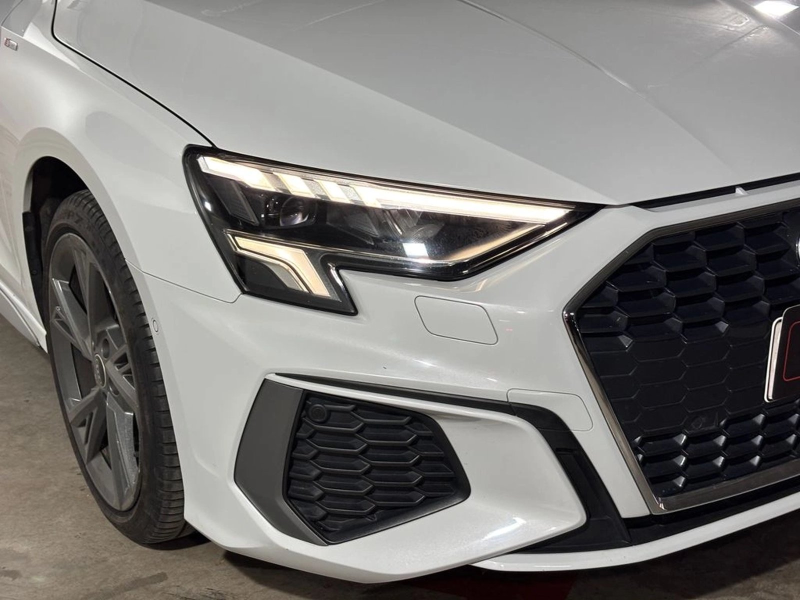 Audi A3 Sportback 35 TFSI Sport 2023 - Imagen 4 de 20