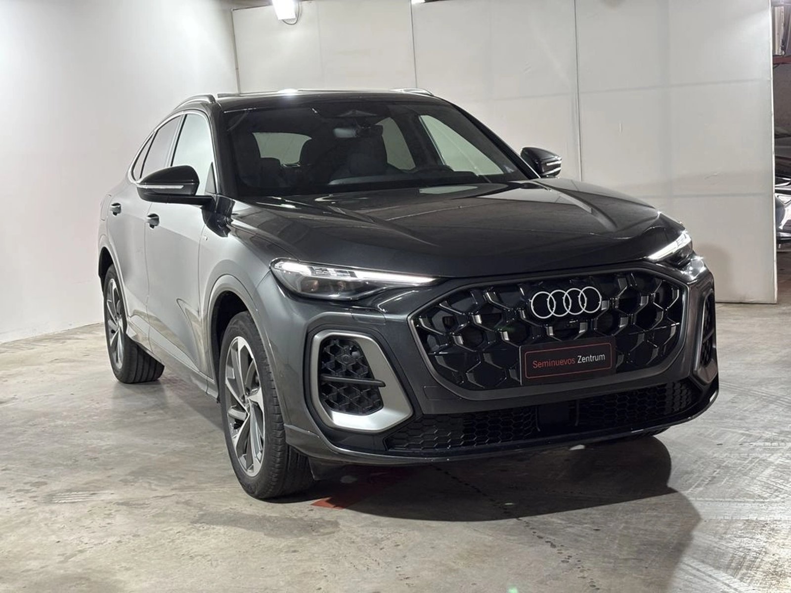 Audi Q5 NEW  SPORTBACK  SLINE TFSI 4X4 2.0 AUT 2026 - Foto 3 de 20