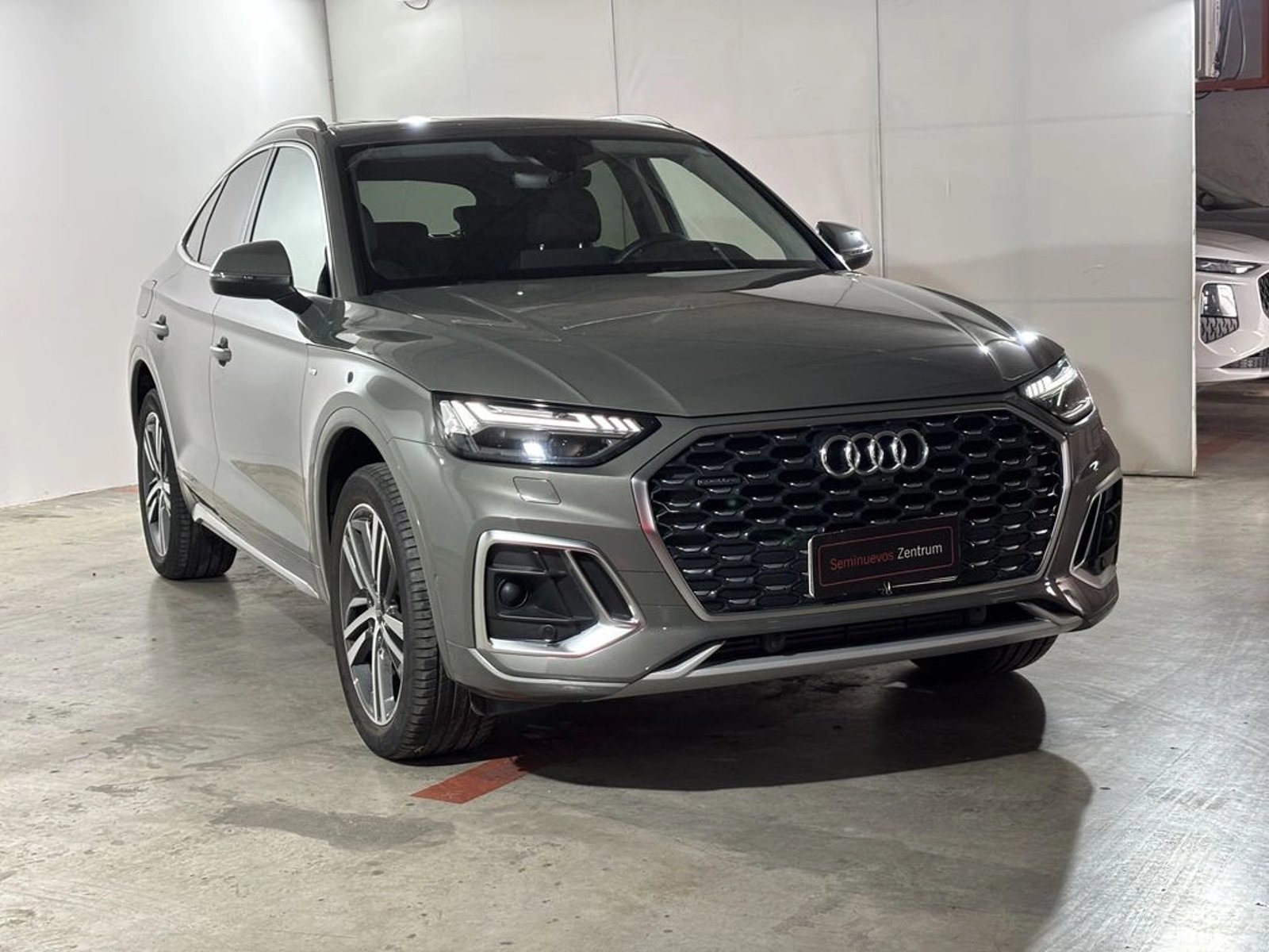 Audi Q5 Sportback 45 TFSI Sport 2024 - Foto 3 de 20