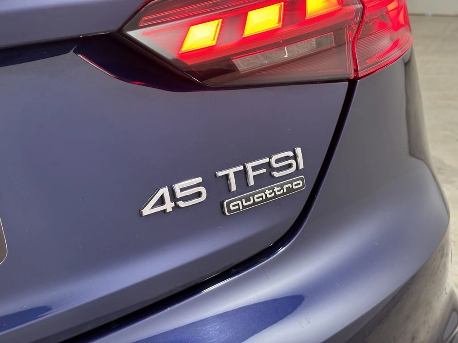 Audi A5 Sportback 45 TFSI quattro Sport 2024 - Imagen 9 de 20