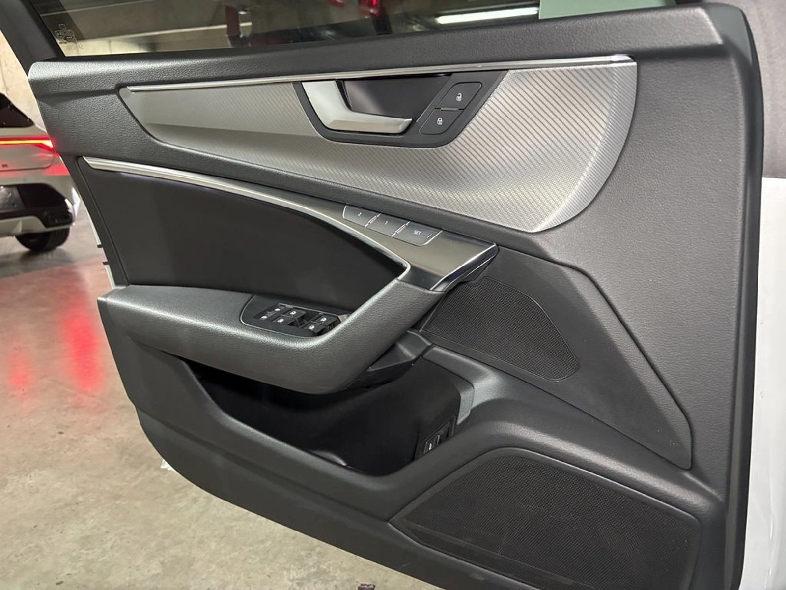 AUDI A6 2.0 40 TFSI SPORT AT 2022 - Imagen 18 de 18