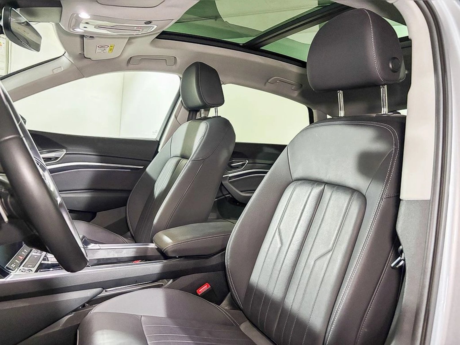 AUDI e-Tron Sportback ETRON 2024 - Imagen 11 de 17