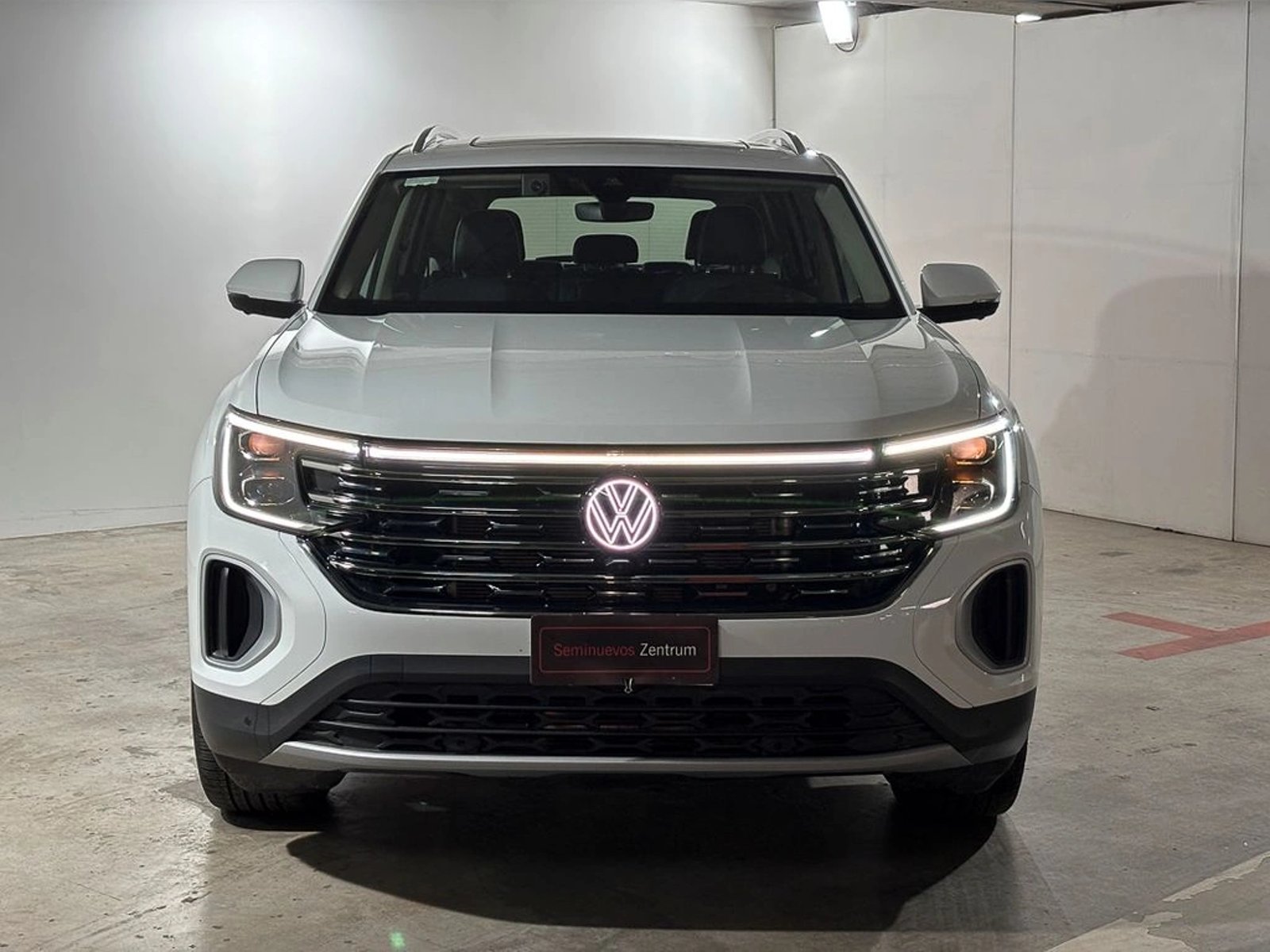 Volkswagen ATLAS 2.0 TSI LIMITED AT 4X4 2025 - Foto 2 de 20