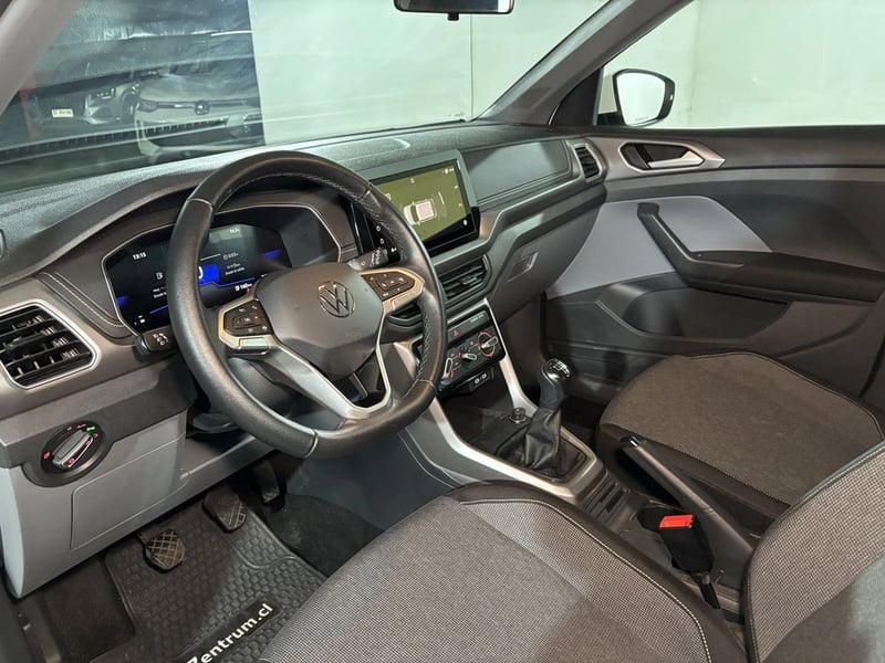 Volkswagen T-CROSS 1.0 TSI MT Trendline 2025 - Imagen 12 de 20